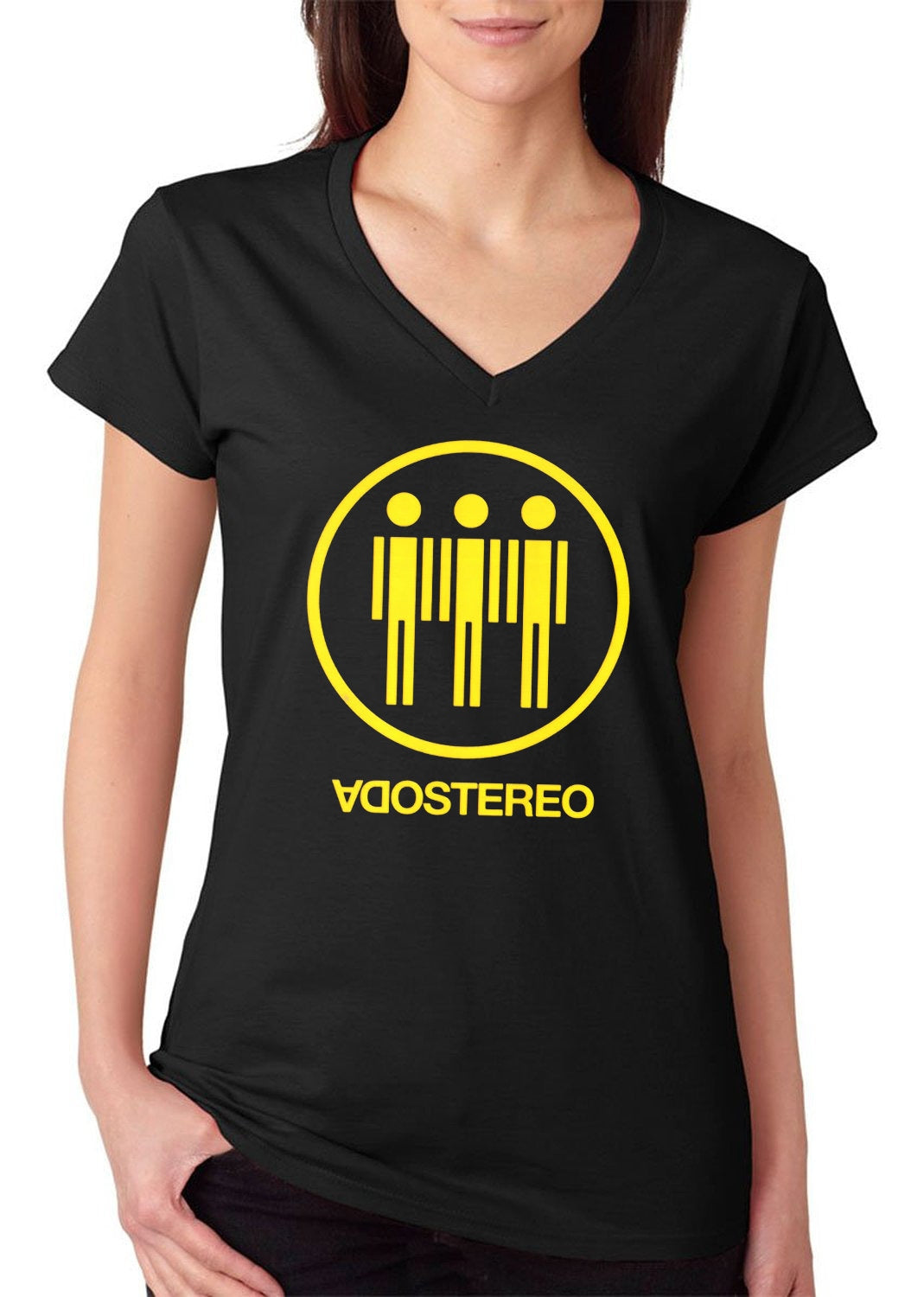 Rock en español: S Stereo Me Veras Volver V-Neck T-Shirt Playera